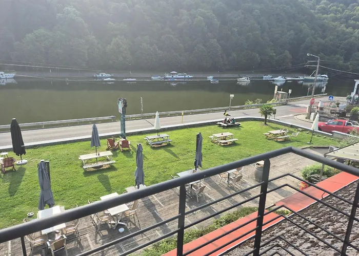 Couette-café Auberge Rio 3*